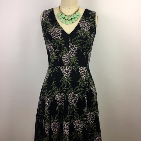 H&M Shift Dress Knee Length Pineapple Print Sz S - Picture 3 of 8